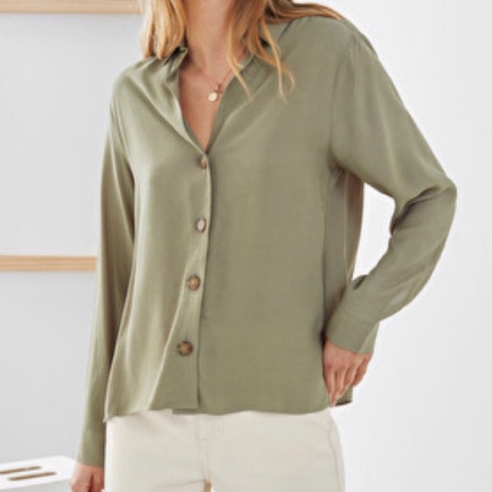 & Other Stories Relaxed Button Down Shirt in Sage | Size 10 - Picture 1 of 5